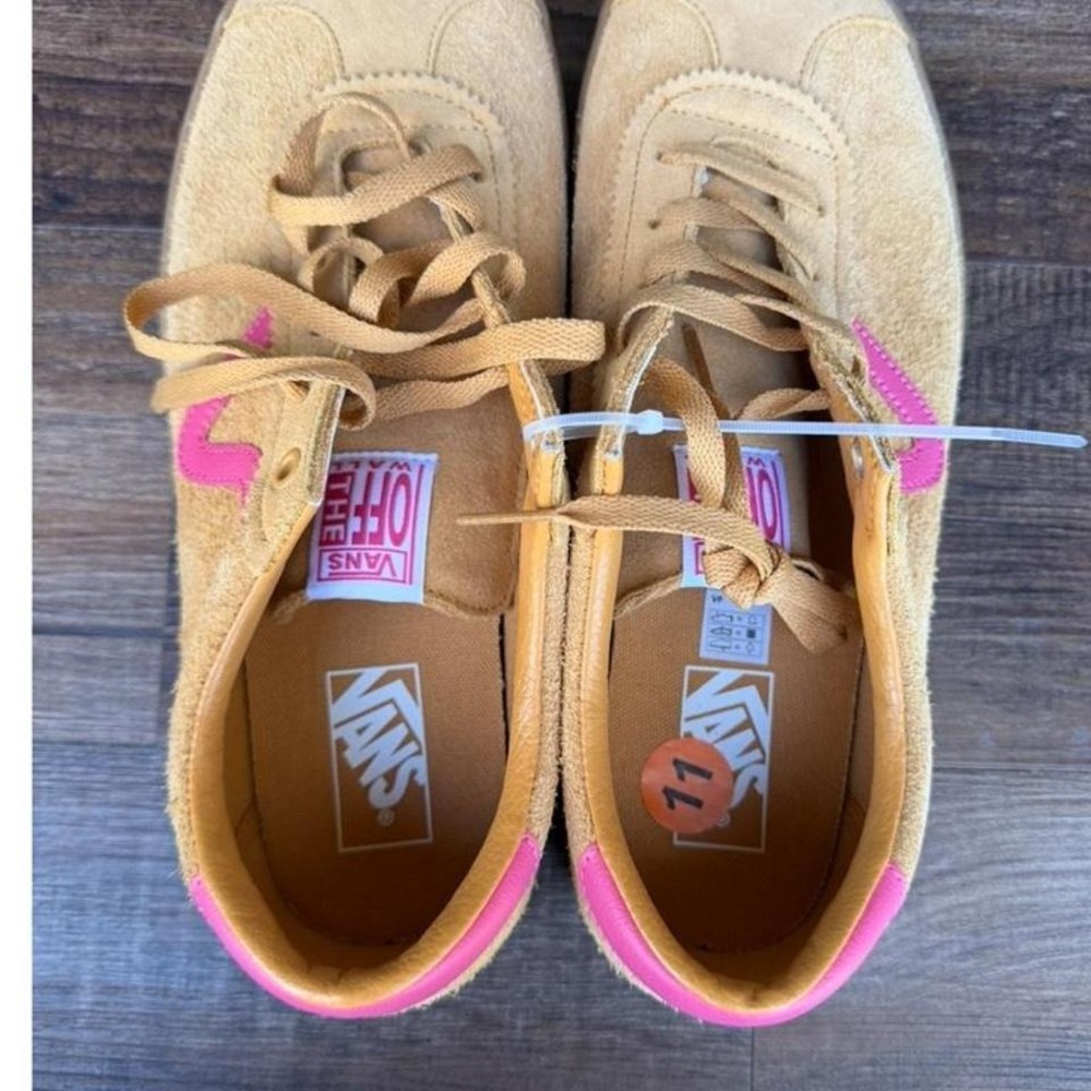 Vans Sport Low Tan Pink Hairy Suede Gum Sole Mens 11 Sneakers VN0A4BU6B0E - Picture 2 of 6